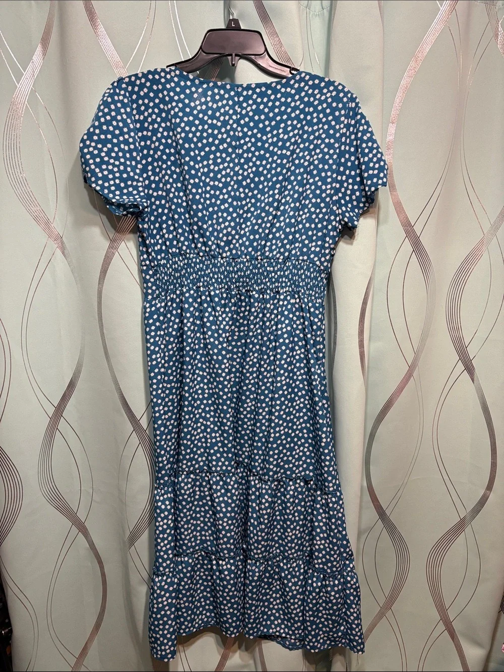 Blue Floral Midi Dress with Puff Sleeves - Picture 9 of 9